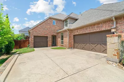 721 Kimbro Avenue, Lantana, TX 76226 - Photo 3