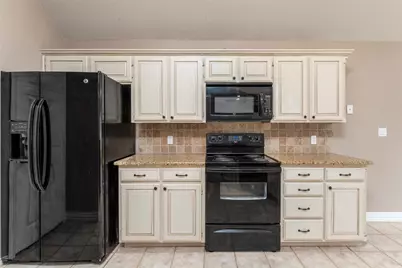 2403 Casey Court, Arlington, TX 76013 - Photo 11