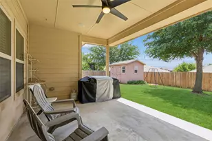 1412 Meadowlakes Dr, Azle, TX 76020 - Photo 23