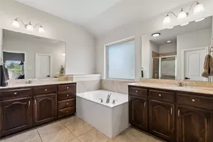 1412 Meadowlakes Dr, Azle, TX 76020 - Photo 21