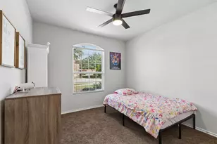 1412 Meadowlakes Dr, Azle, TX 76020 - Photo 5