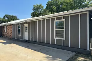 8714 Quinn St, Dallas, TX 75217 - Photo 1