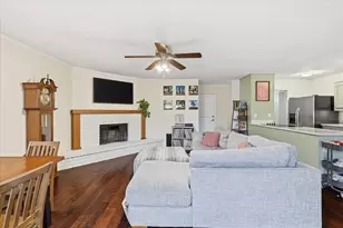702 Meadow Mead Dr, Allen, TX 75002 - Photo 9
