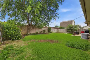 702 Meadow Mead Dr, Allen, TX 75002 - Photo 23