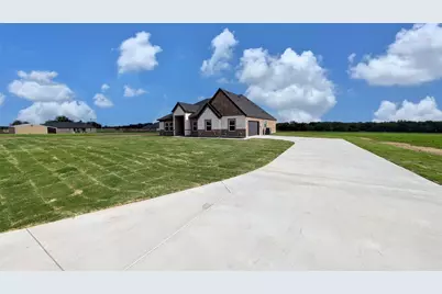 3297 Escobar Circle, Greenville, TX 75401 - Photo 3