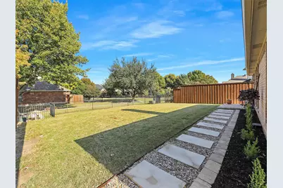 2428 Windgate Lane, Frisco, TX 75033 - Photo 3