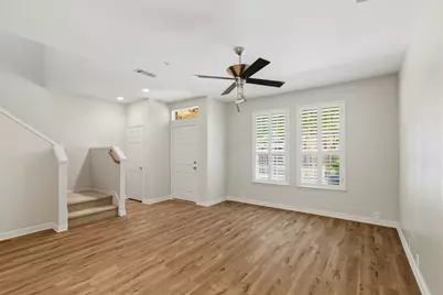 2209 Stoneleigh Place, McKinney, TX 75071 - Photo 5