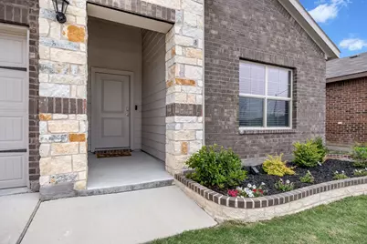 5208 Petal Meadows Drive, Fort Worth, TX 76179 - Photo 3