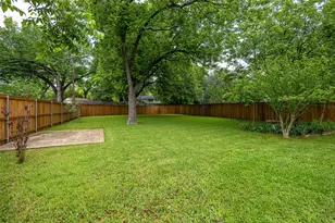 10817 Caprock Cir, Dallas, TX 75218 - Photo 39