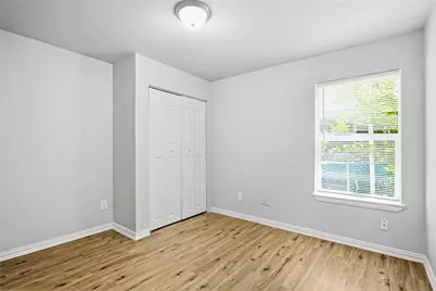 5533 Ramey Avenue, Fort Worth, TX 76112 - Photo 11