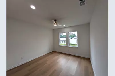 2404 56th Street, Dallas, TX 75241 - Photo 15
