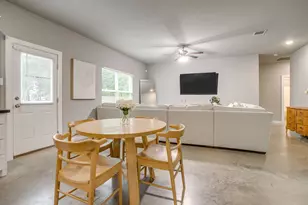 309 Francis St, Hillsboro, TX 76645 - Photo 13