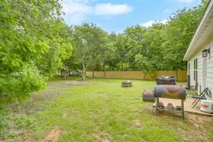 309 Francis St, Hillsboro, TX 76645 - Photo 25