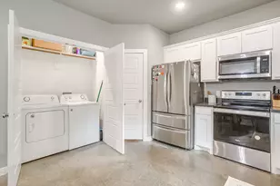 309 Francis St, Hillsboro, TX 76645 - Photo 11