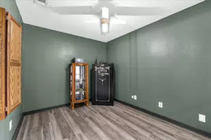 913 Montclair Dr, Waco, TX 76710 - Photo 17