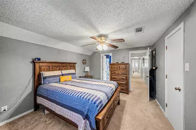 1810 Lakeside Drive, Arlington, TX 76013 - Photo 21