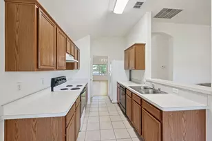 5424 Elk Ridge Dr, Watauga, TX 76137 - Photo 9