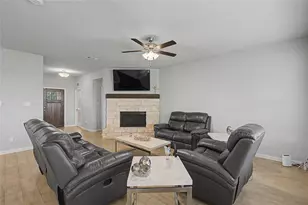 185 Chester Rd, Springtown, TX 76082 - Photo 13