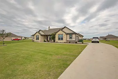185 Chester Road, Springtown, TX 76082 - Photo 7