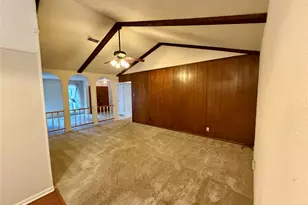 2030 Sycamore St, Paris, TX 75460 - Photo 3