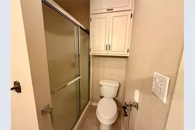 2030 Sycamore Street, Paris, TX 75460 - Photo 11