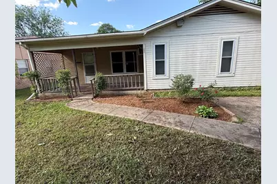 2030 Sycamore Street, Paris, TX 75460 - Photo 17