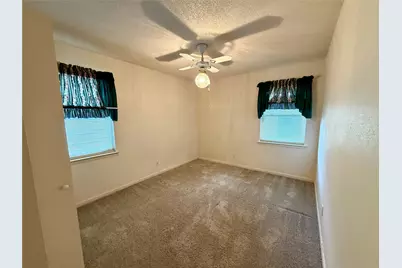 2030 Sycamore Street, Paris, TX 75460 - Photo 13