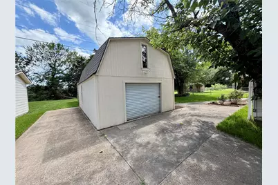 2030 Sycamore Street, Paris, TX 75460 - Photo 23
