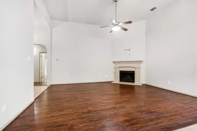 649 Cattlemans Way, Fort Worth, TX 76131 - Photo 7