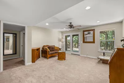 2930 Peninsula Drive, Grapevine, TX 76051 - Photo 21