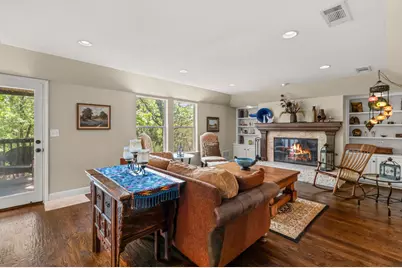 2930 Peninsula Drive, Grapevine, TX 76051 - Photo 5
