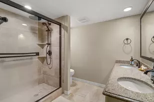 2930 Peninsula Dr, Grapevine, TX 76051 - Photo 23