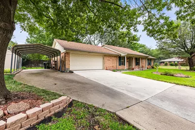 7100 Canterbury Drive, Waco, TX 76712 - Photo 5