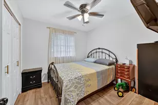 449 Irene St, Burleson, TX 76028 - Photo 11