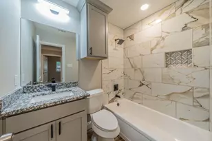 1813 Tompkins Dr, Grand Prairie, TX 75051 - Photo 17