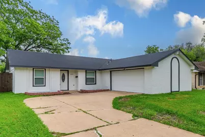1813 Tompkins Drive, Grand Prairie, TX 75051 - Photo 1