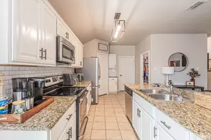 405 Calder Ln, Ponder, TX 76259 - Photo 15