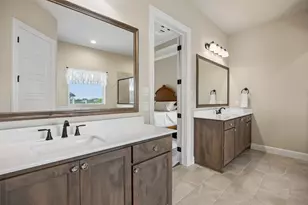 8221 Palmer Ln, Waxahachie, TX 75167 - Photo 15