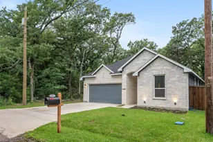 141 Wedgewood Dr, Mabank, TX 75156 - Photo 33
