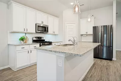 925 Royal Lane, Celina, TX 75009 - Photo 9