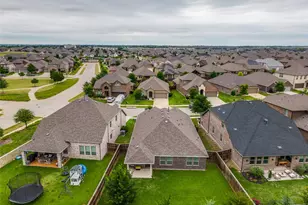 925 Royal Ln, Celina, TX 75009 - Photo 29