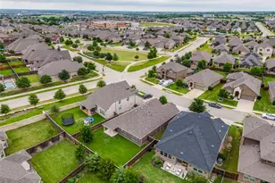 925 Royal Ln, Celina, TX 75009 - Photo 3