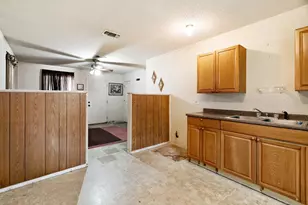 474 NE 11th Street NE, Paris, TX 75460 - Photo 7