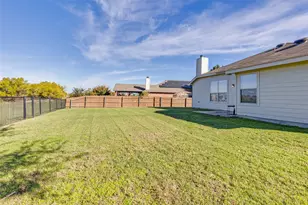 13729 Village Vista Dr, Fort Worth, TX 76052 - Photo 29