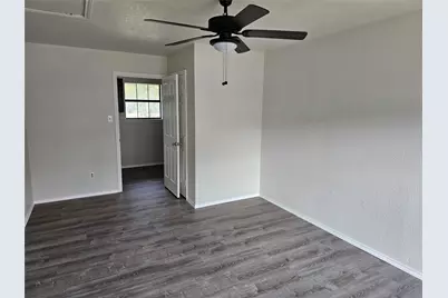 781 Hardeman, Italy, TX 76651 - Photo 17