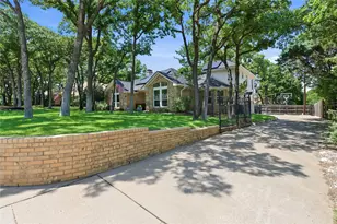 3072 High Cliff Dr, Grapevine, TX 76051 - Photo 3