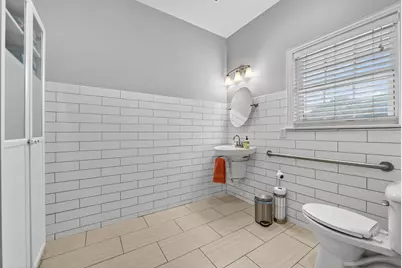 151 W Walters Street, Lewisville, TX 75057 - Photo 13