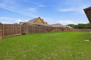 313 Bluebell Dr, Glenn Heights, TX 75154 - Photo 39