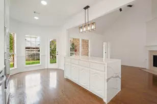 12604 Beech Tree Ln, Fort Worth, TX 76040 - Photo 19