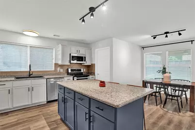 2408 Eisenhower Drive, McKinney, TX 75071 - Photo 15